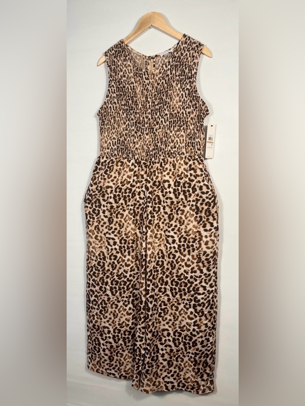 NEW Calvin Klein Women's 12 Animal Print Smocked Jumpsuit • Reg Price $129 - Picture 3 of 3